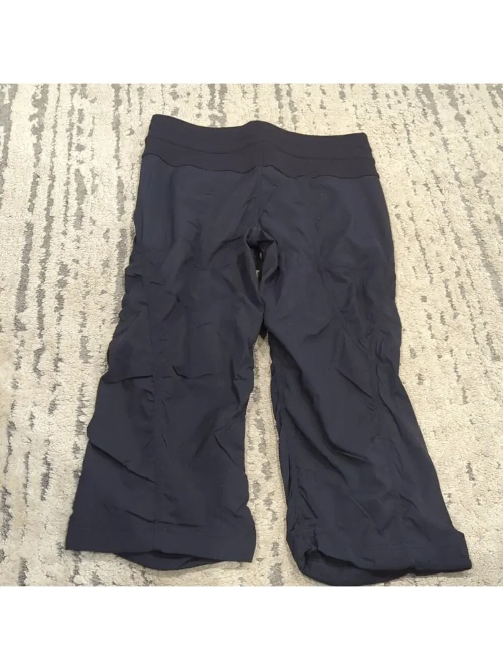 Lululemon Studio Crop Black EUC